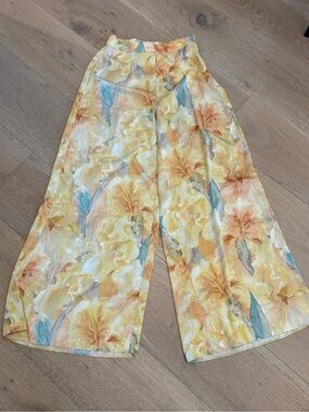 Vici Yellow Floral Wide-Leg Skirted Pants